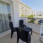 Joel Family Apartment's Center * Golem (Tirana)