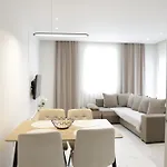 Joel Family Apartment's Center Appartement *