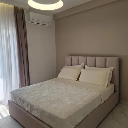 Joel Family Apartment's Center Apartment *