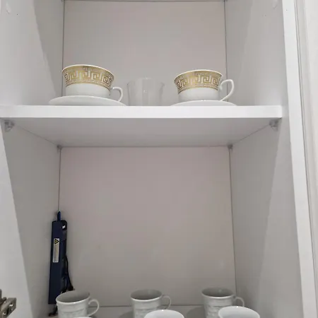 Joel Family Apartment's Center Apartment Golem (Tirana)