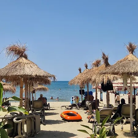 Joel Family Apartment's Center Apartment Golem (Tirana)