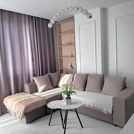 Joel Family Apartment's Center Apartment *