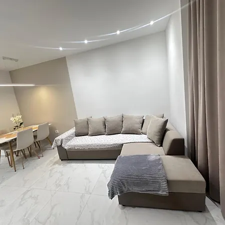 Joel Family Apartment's Center